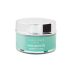 Pierre de Malachite sur fond blanc